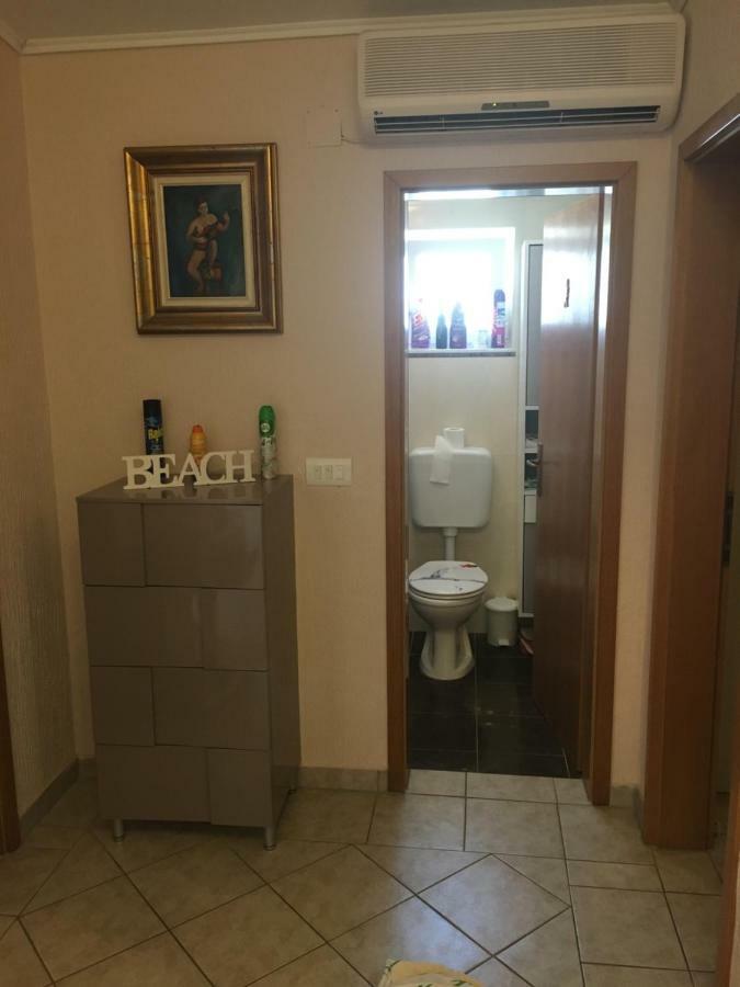 Apartman Petra 1 Vir Exterior foto